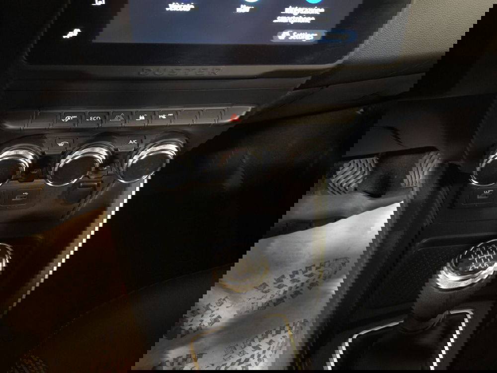 Dacia Duster usata a Milano (12)