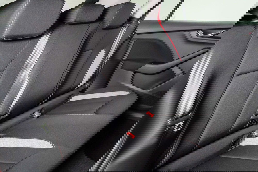 Skoda Kamiq nuova a Varese (12)