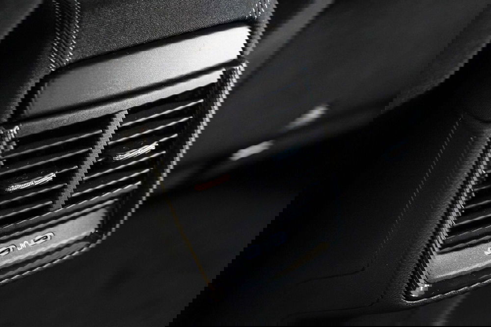 Skoda Kamiq nuova a Varese (19)