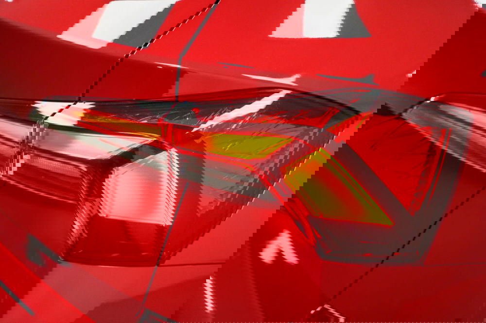 Skoda Kamiq nuova a Varese (9)