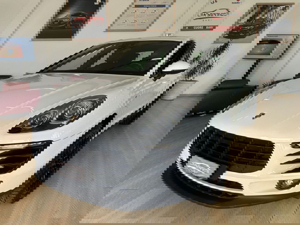 Porsche Macan usata a Bari