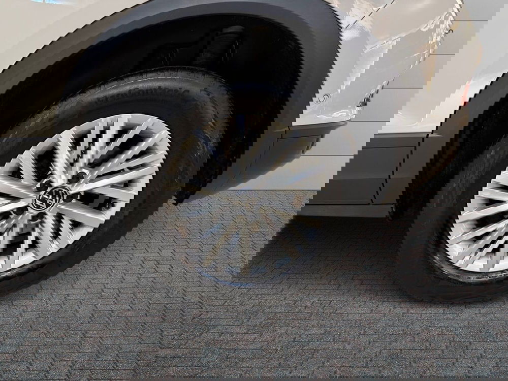 Volkswagen T-Roc usata a Prato (6)