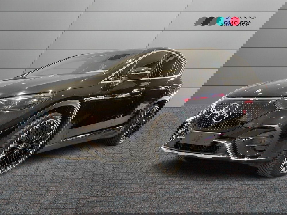 Mercedes-Benz EQE SUV nuova a Prato