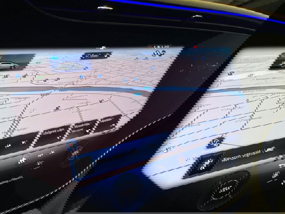 Mercedes-Benz EQE SUV nuova a Prato (14)