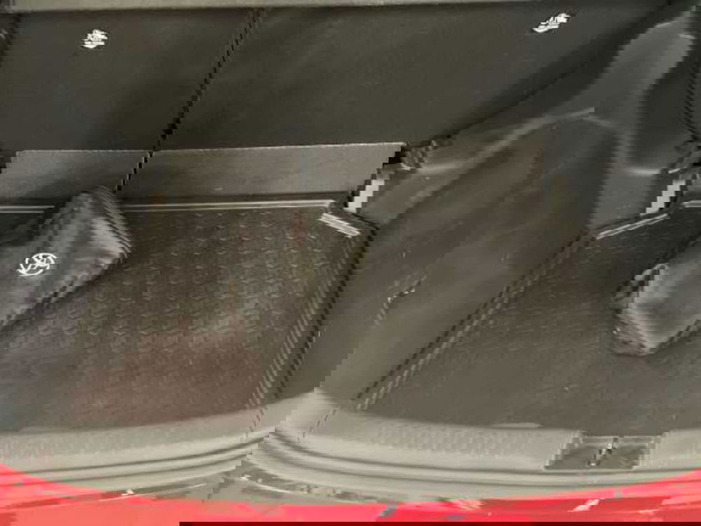 Toyota Yaris usata a Prato (8)