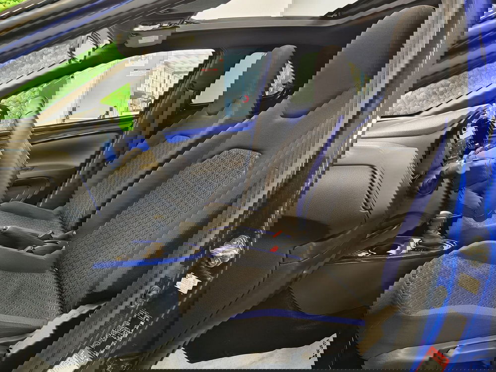 Toyota Aygo X usata a Catanzaro (15)