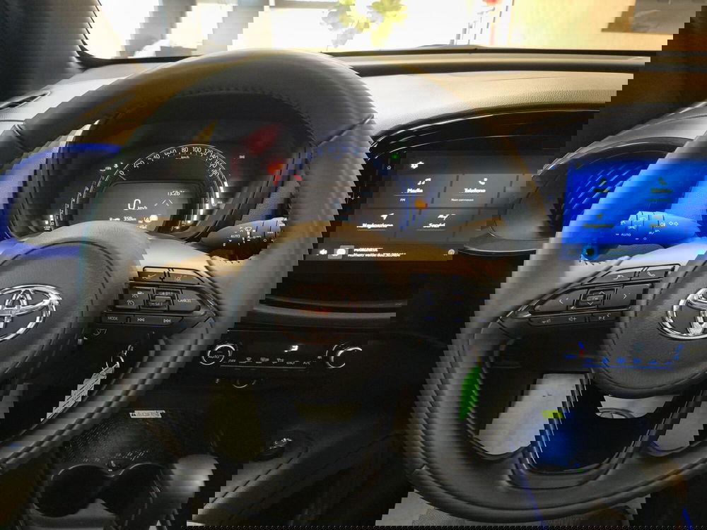 Toyota Aygo X usata a Catanzaro (18)