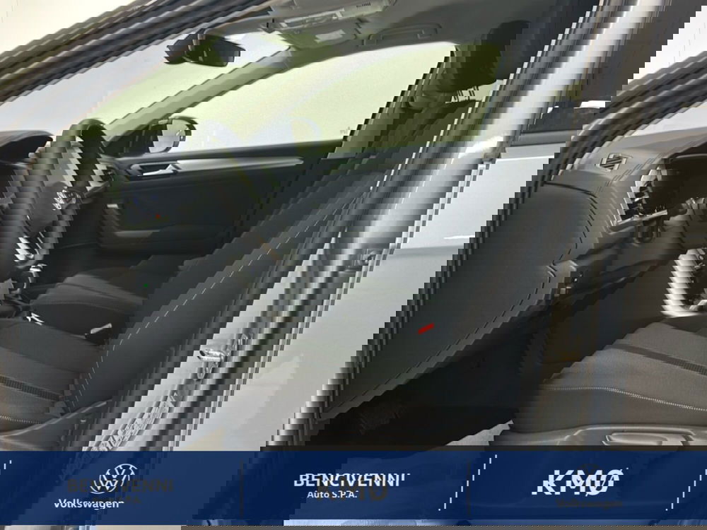 Volkswagen T-Roc nuova a Catanzaro (15)