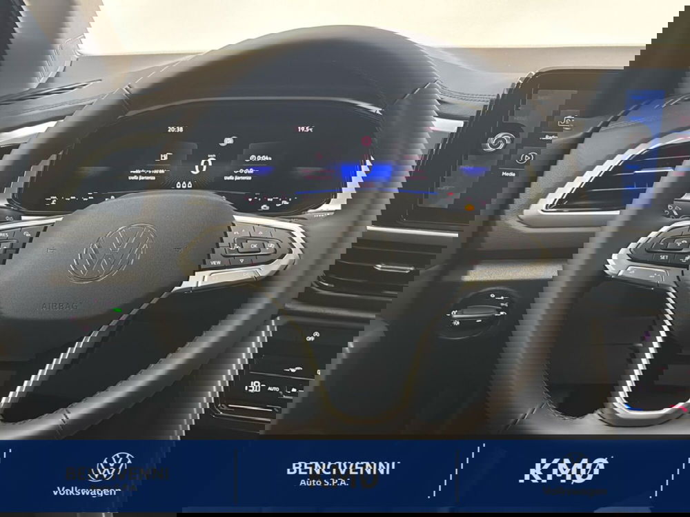 Volkswagen T-Roc nuova a Catanzaro (17)