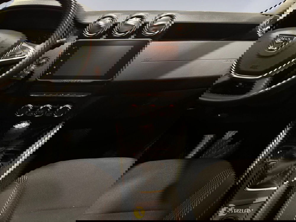 Dacia Duster usata a Milano (15)