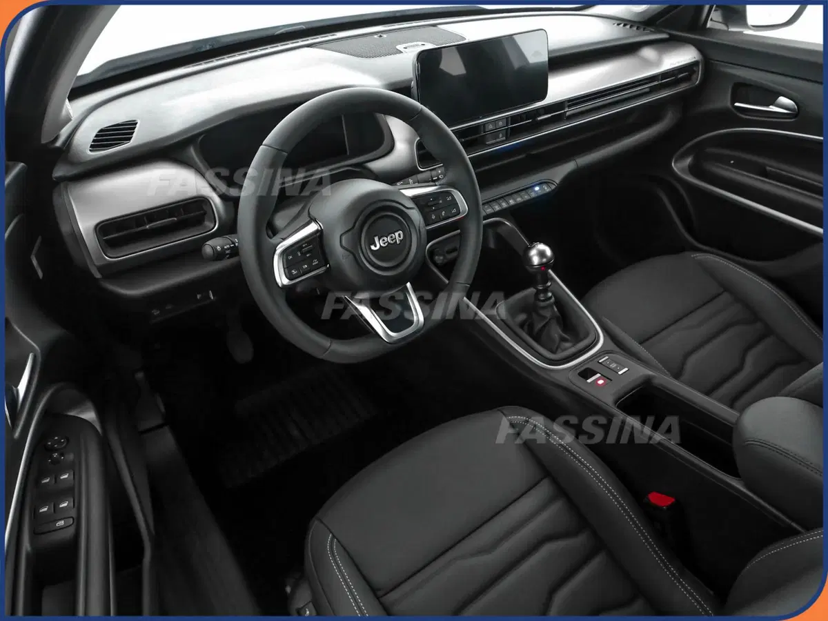 Jeep Avenger nuova a Milano (9)
