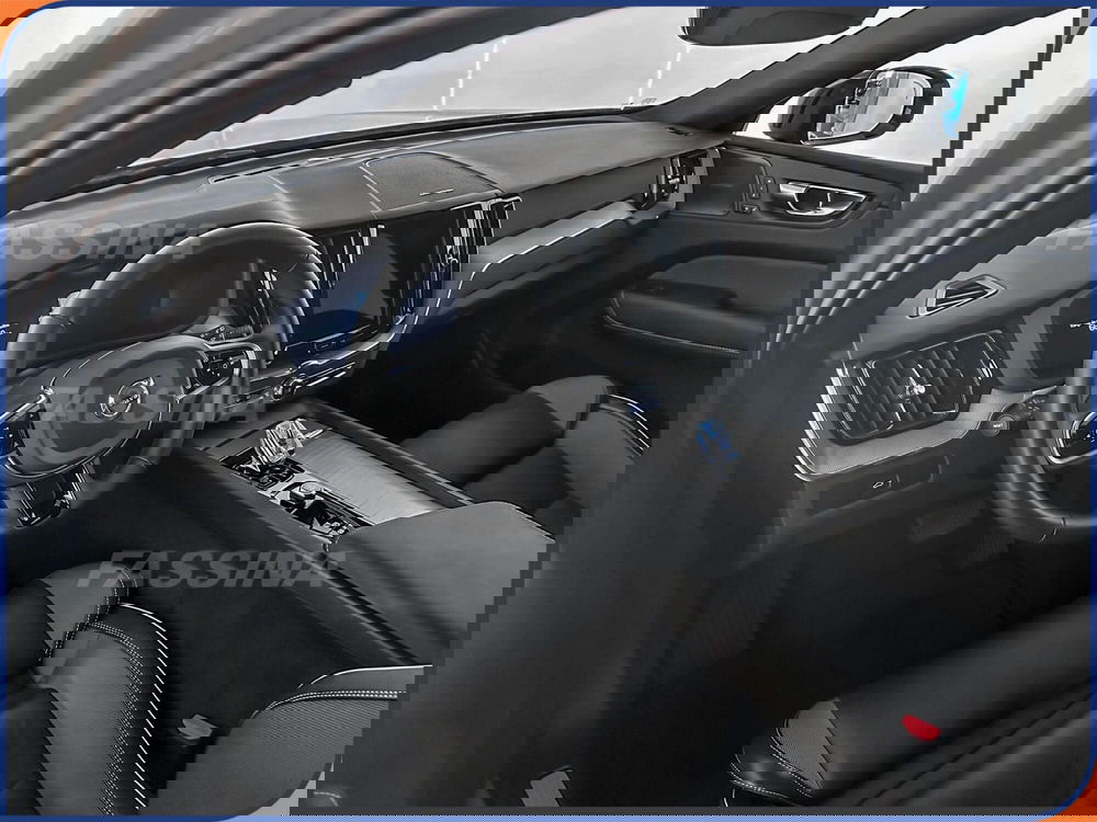 Volvo XC60 usata a Milano (8)