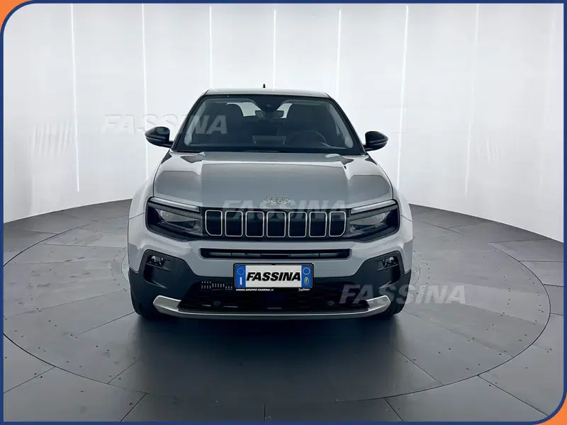 Jeep Avenger nuova a Milano (2)
