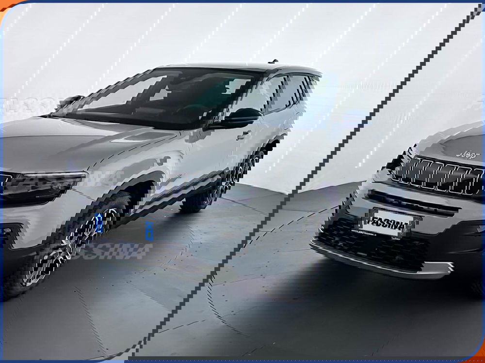 Jeep Avenger nuova a Milano (3)