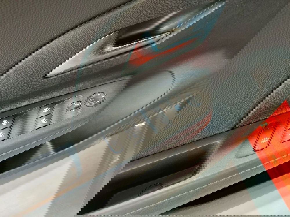 Opel Corsa usata a Torino (12)