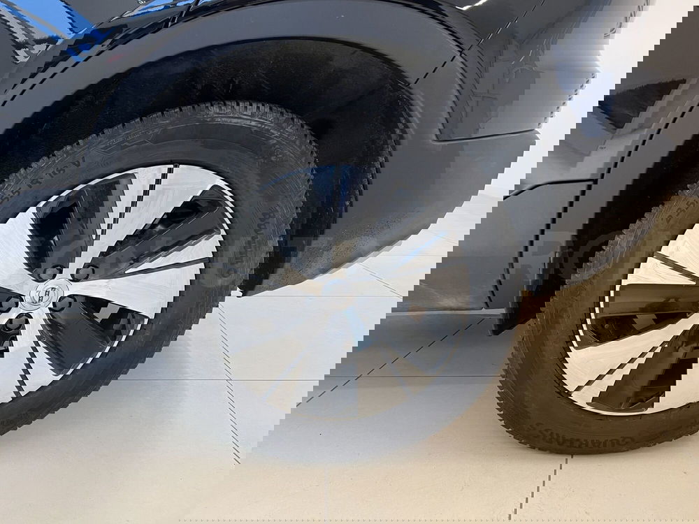 VOLVO Veicoli Commerciali XC40 usata a Forlì-Cesena (9)