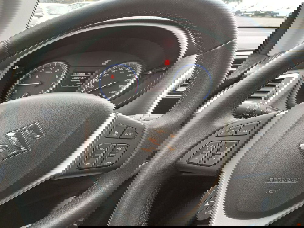 Suzuki S-Cross usata a Modena (11)