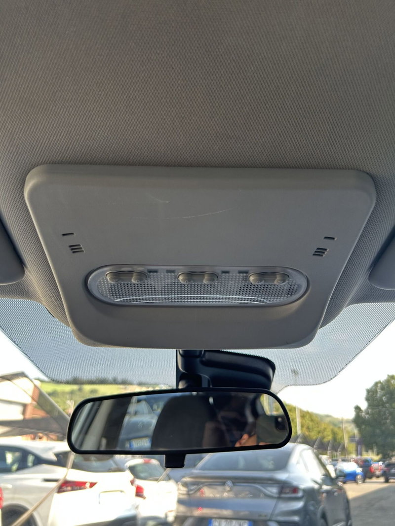 Nissan Qashqai usata a Modena (17)