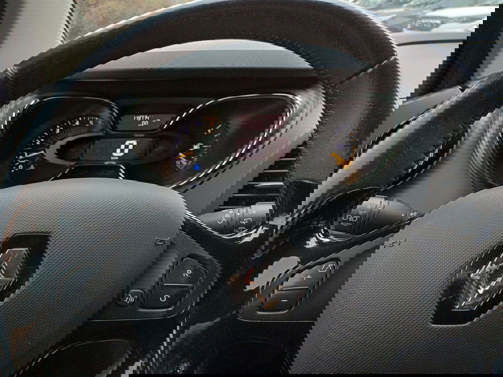 Renault Captur usata a Modena (11)