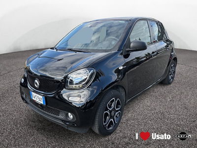 smart forfour forfour 90 0.9 Turbo twinamic Passion del 2019 usata a Latina
