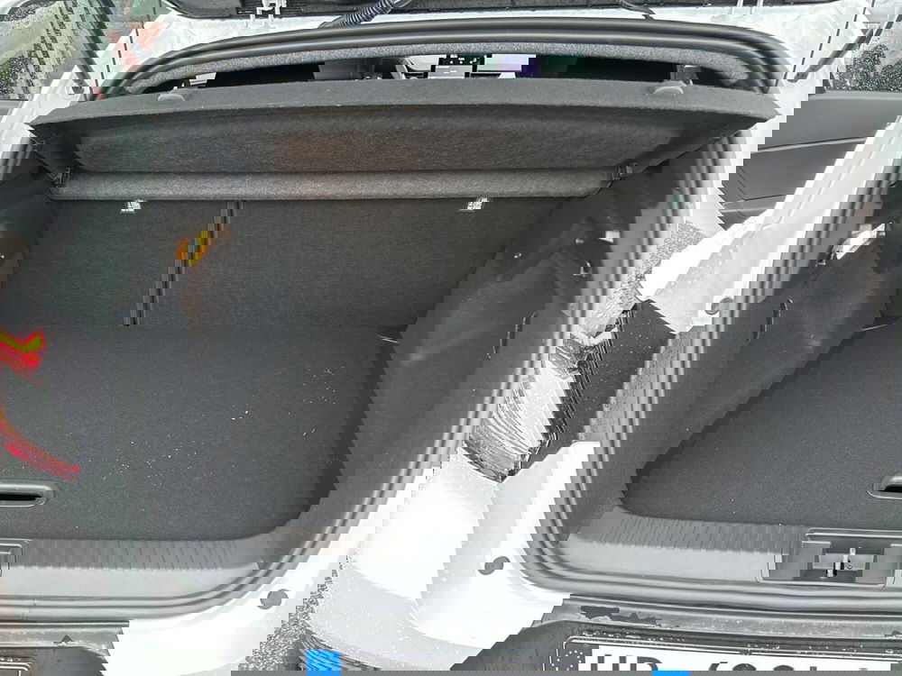 Renault Captur nuova a Latina (10)