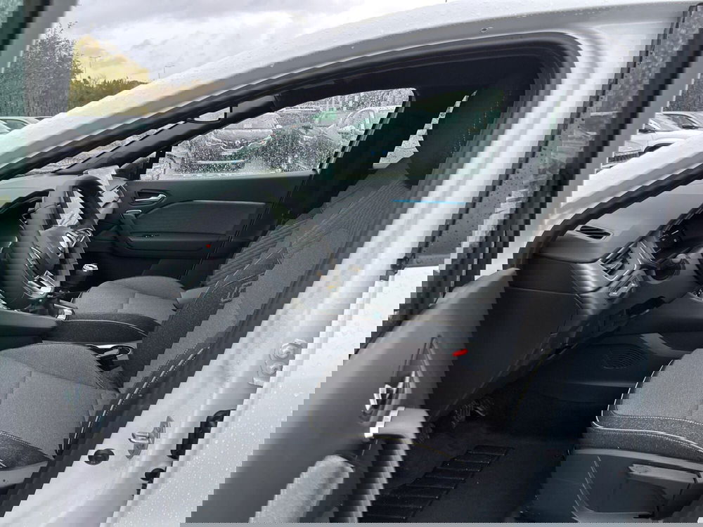 Renault Captur nuova a Latina (13)