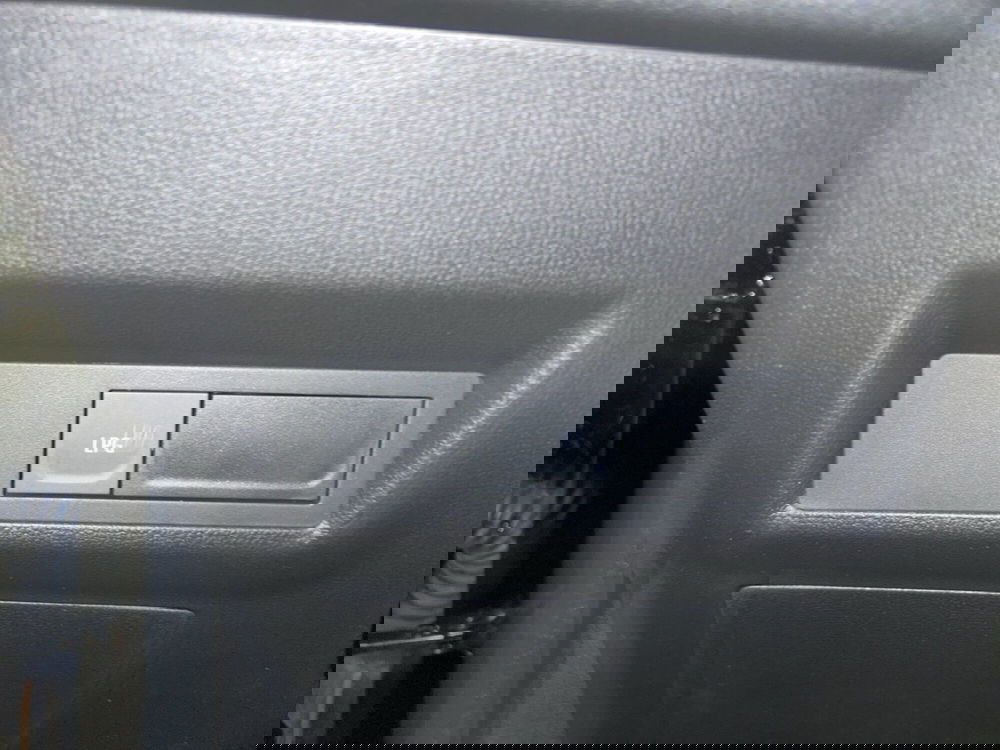 Renault Captur nuova a Latina (14)