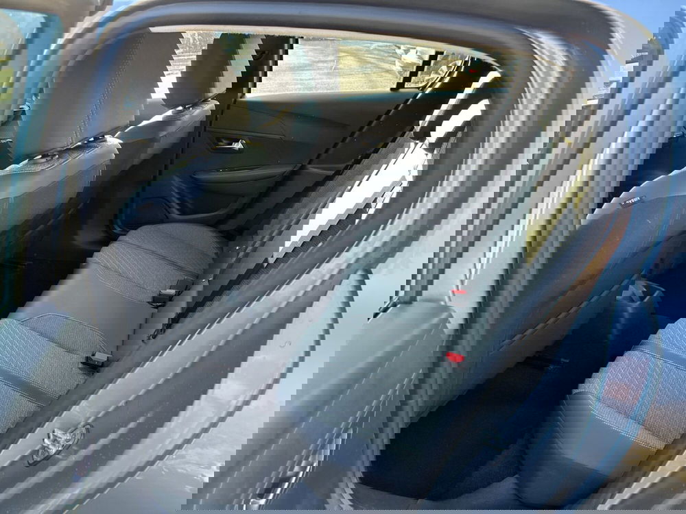 Peugeot 208 usata a Latina (11)