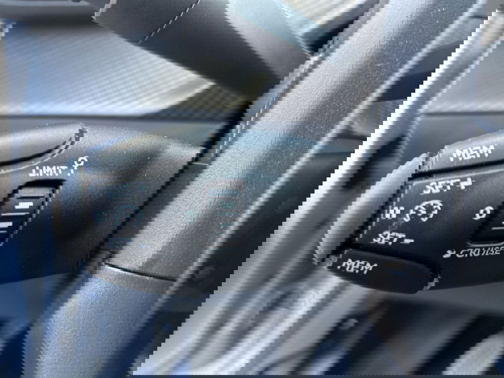 Peugeot 208 usata a Latina (13)