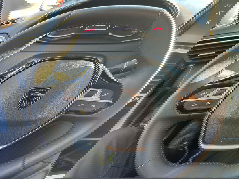 Peugeot 208 usata a Latina (14)