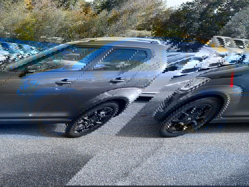 Suzuki Ignis usata a Latina (7)