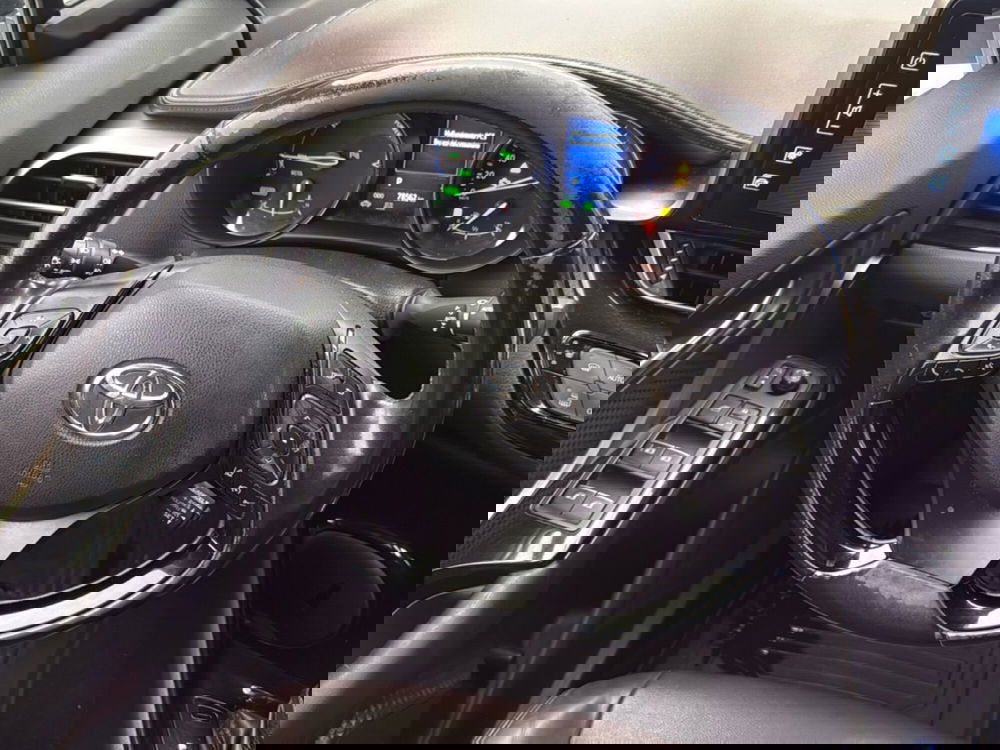 Toyota Toyota C-HR usata a Reggio Calabria (8)