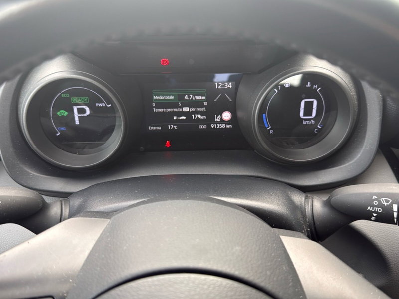 Toyota Yaris Cross usata a Reggio Calabria (10)