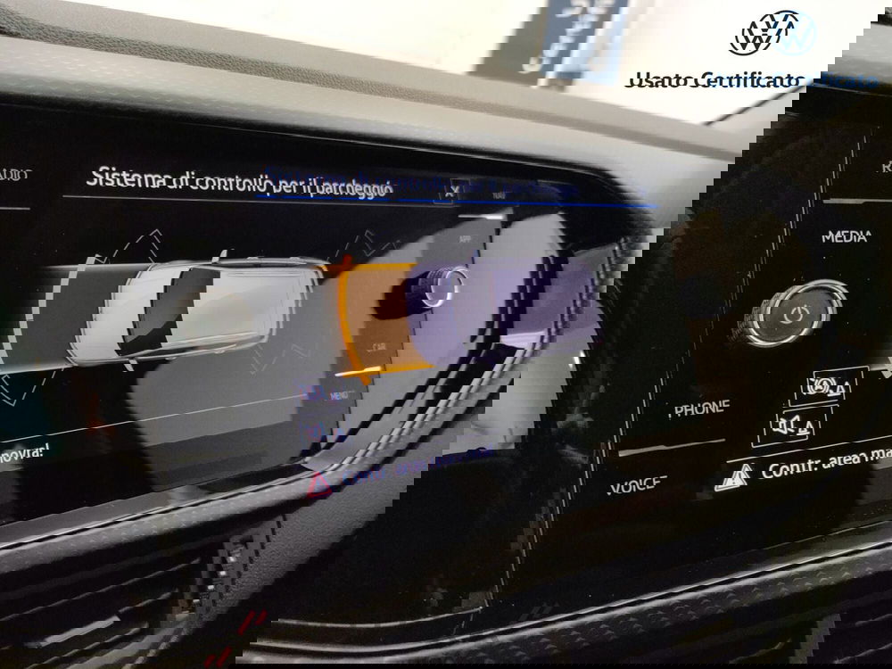 Volkswagen T-Cross usata a Varese (15)