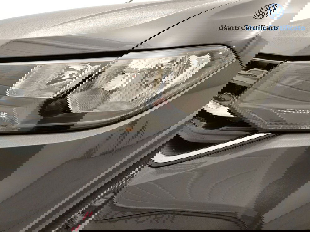 Volkswagen T-Cross usata a Varese (7)