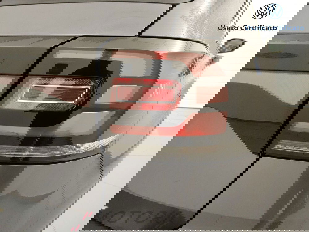 Volkswagen T-Cross usata a Varese (8)