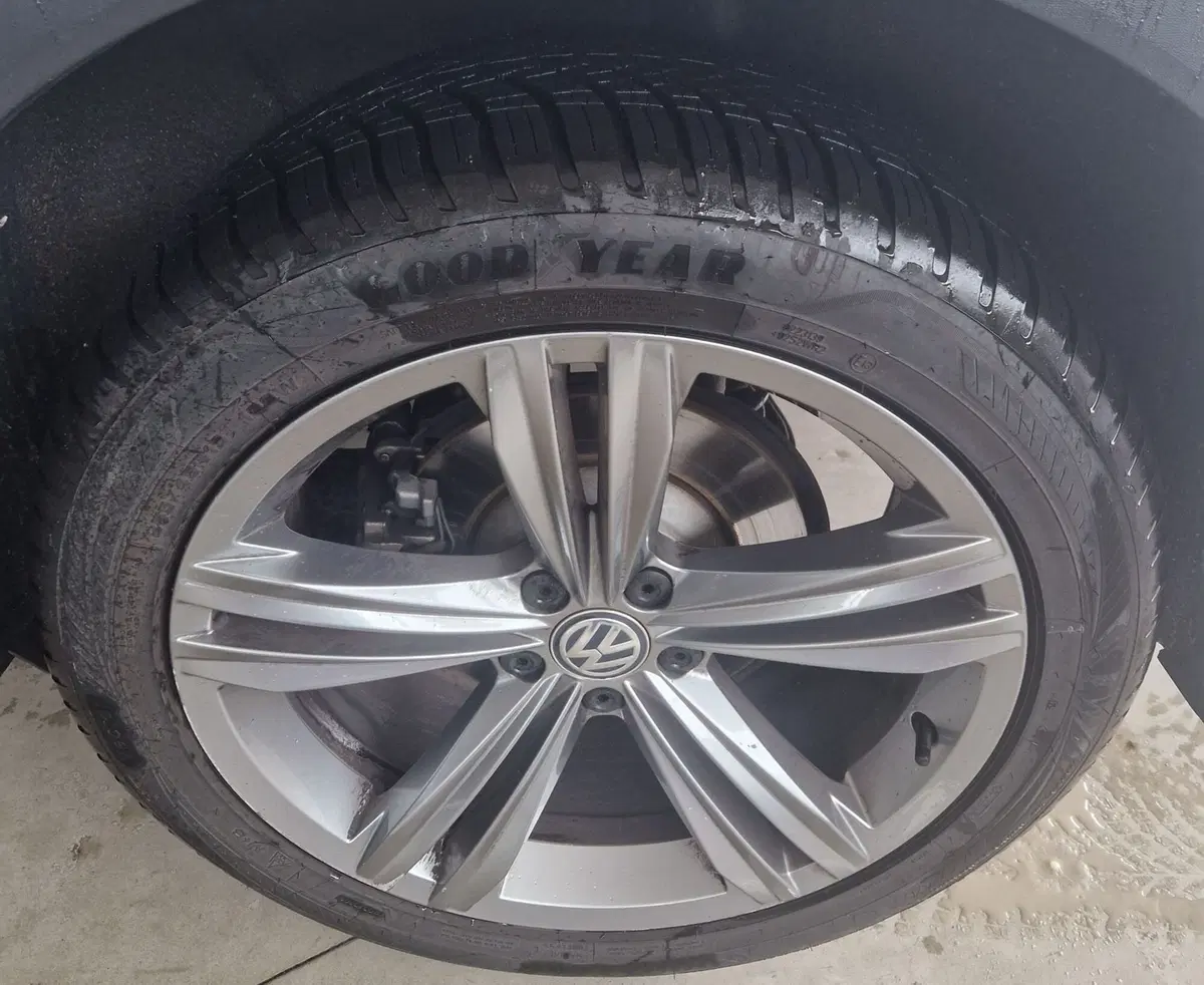 Volkswagen Tiguan usata a Terni (15)