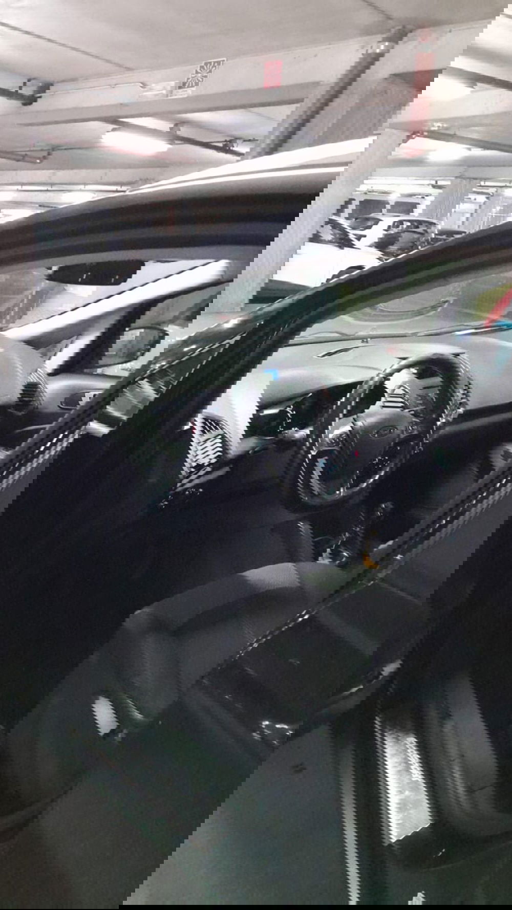 Ford EcoSport usata a Genova (11)