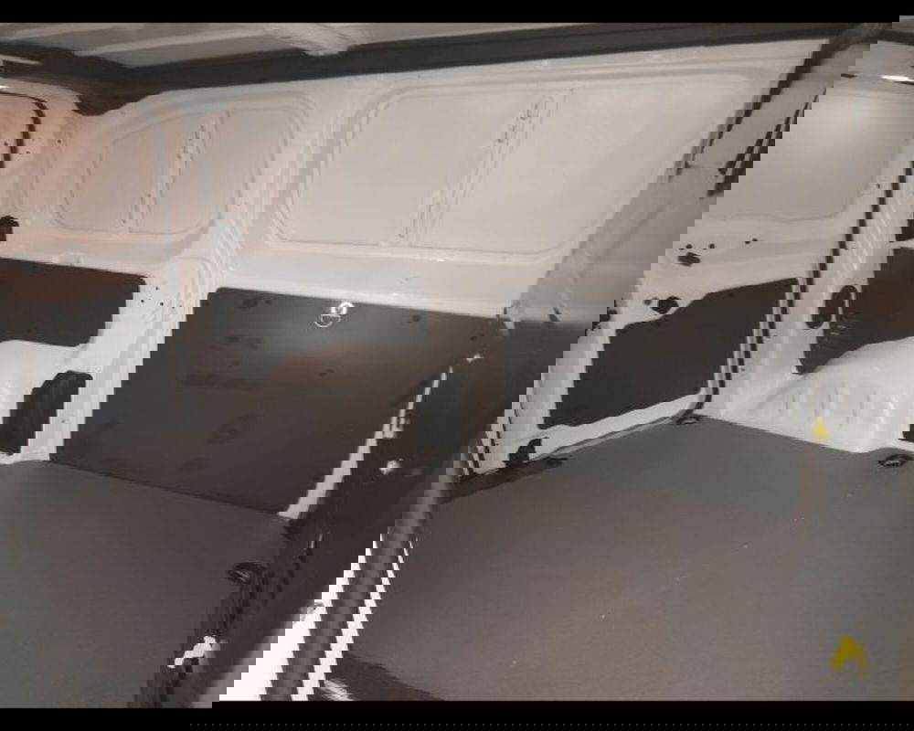 Opel Vivaro Furgone usata a Alessandria (10)