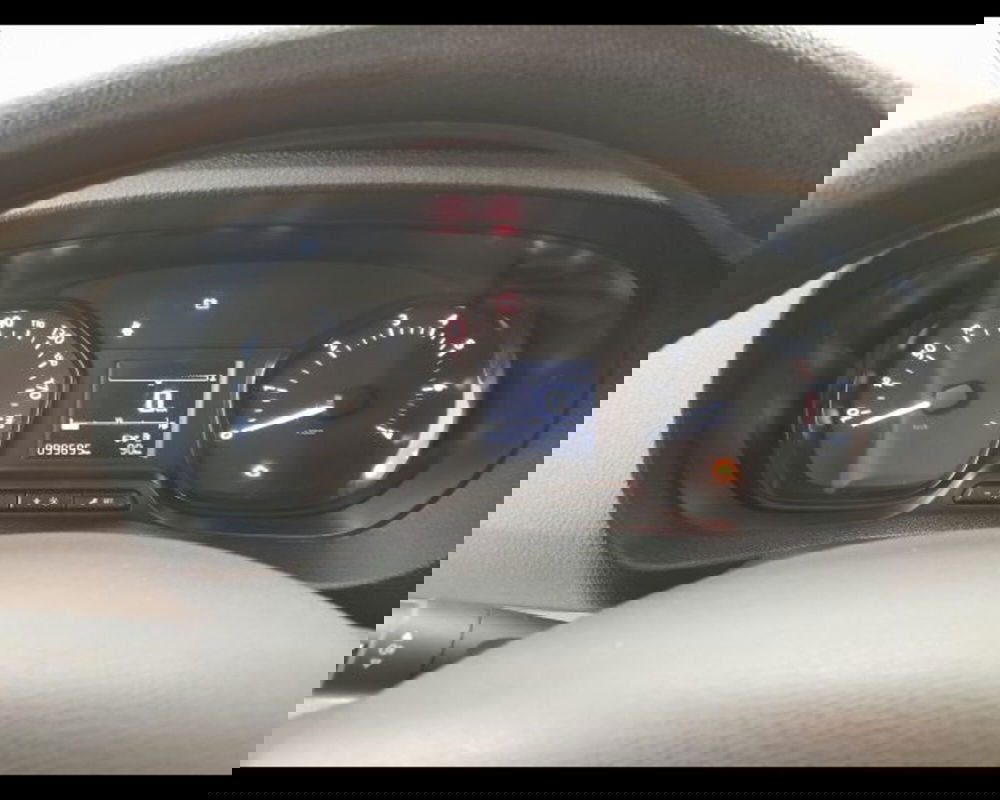 Opel Vivaro Furgone usata a Alessandria (7)