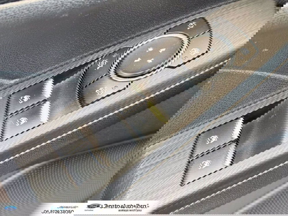 Ford Kuga usata a Roma (19)