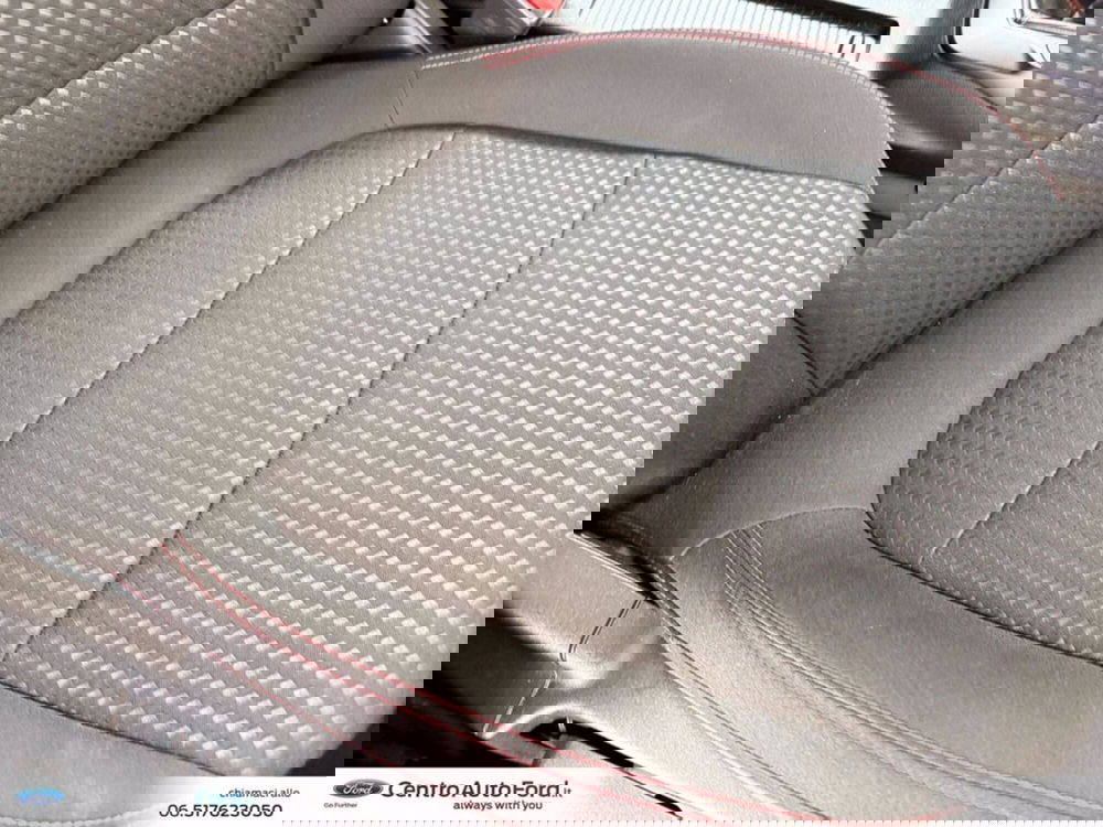 Ford Kuga usata a Roma (8)