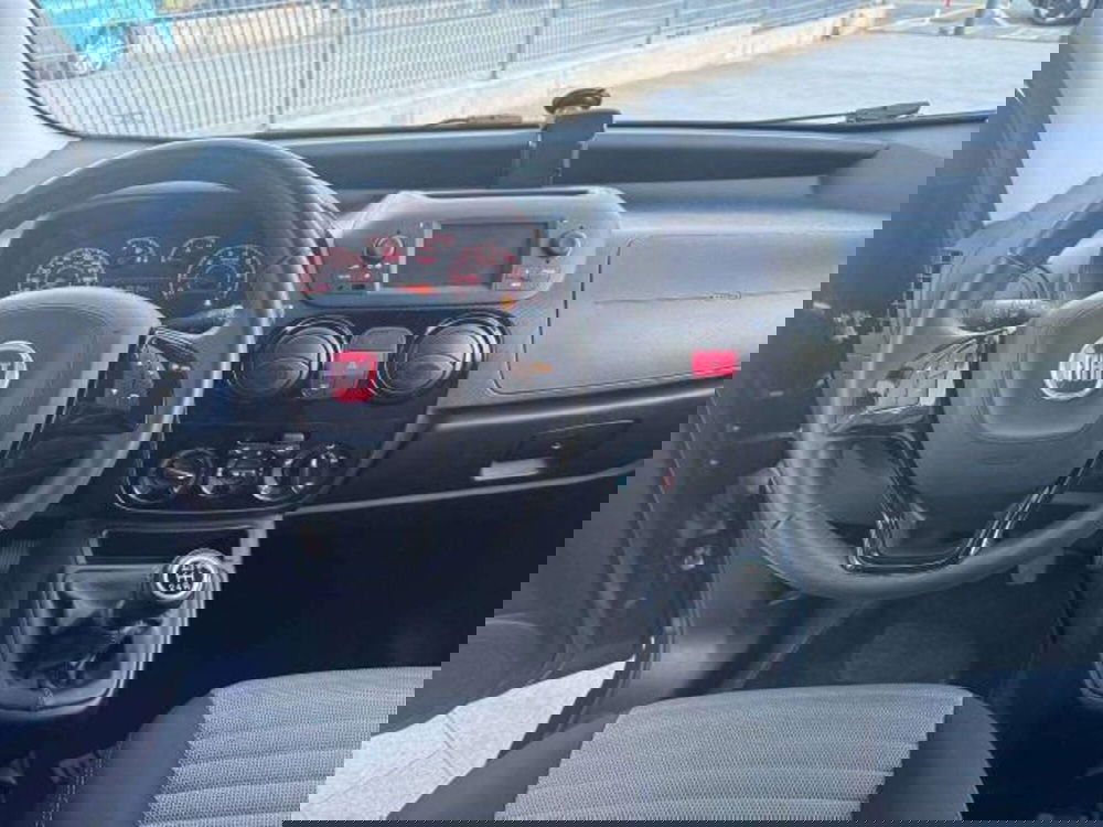 Fiat QUBO usata a Savona (13)
