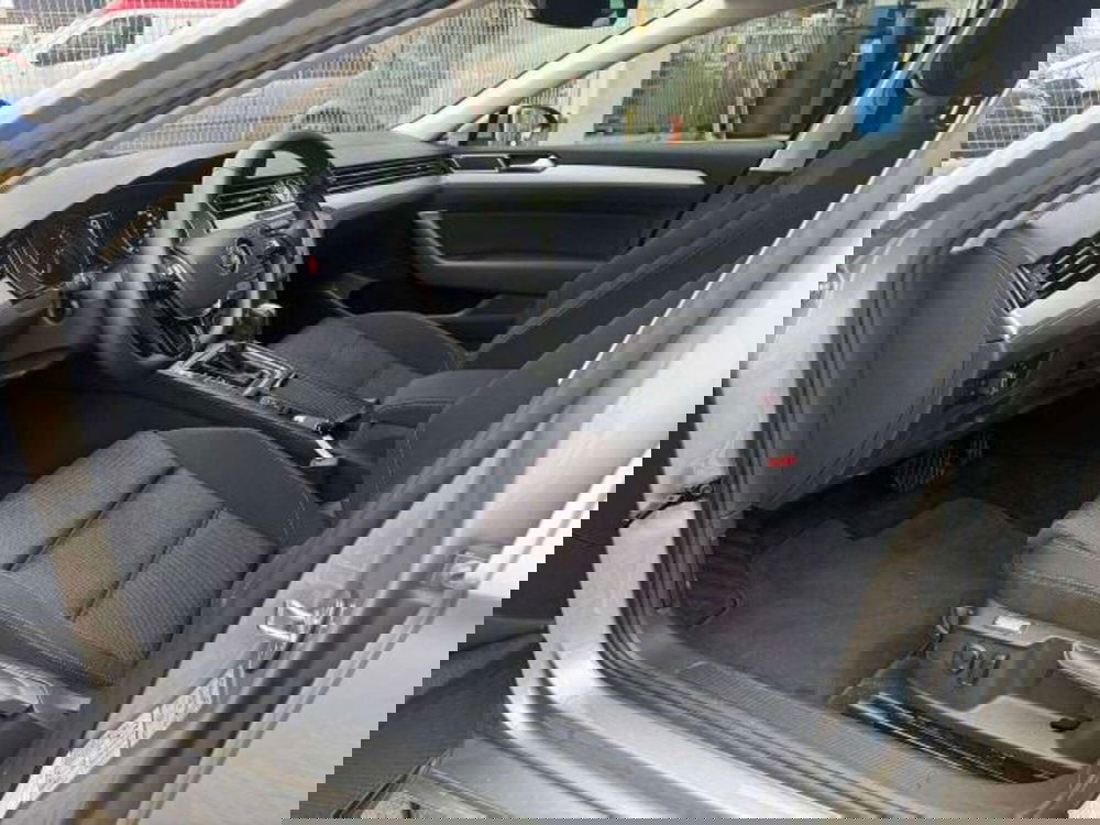 Volkswagen Passat Variant usata a Savona (11)