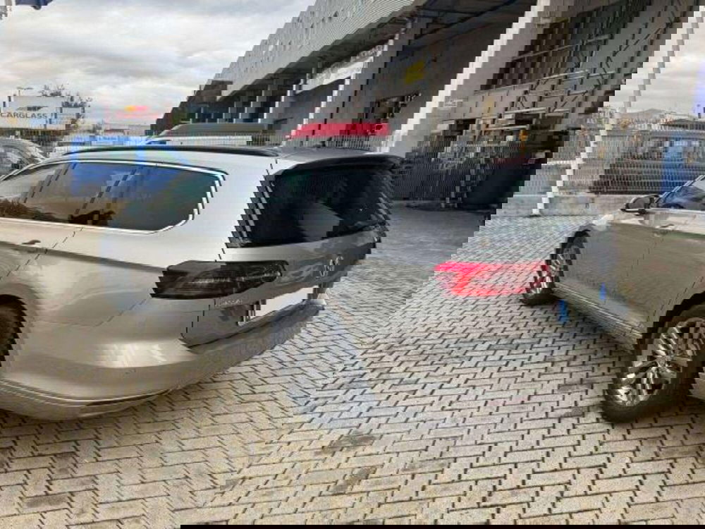Volkswagen Passat Variant usata a Savona (8)