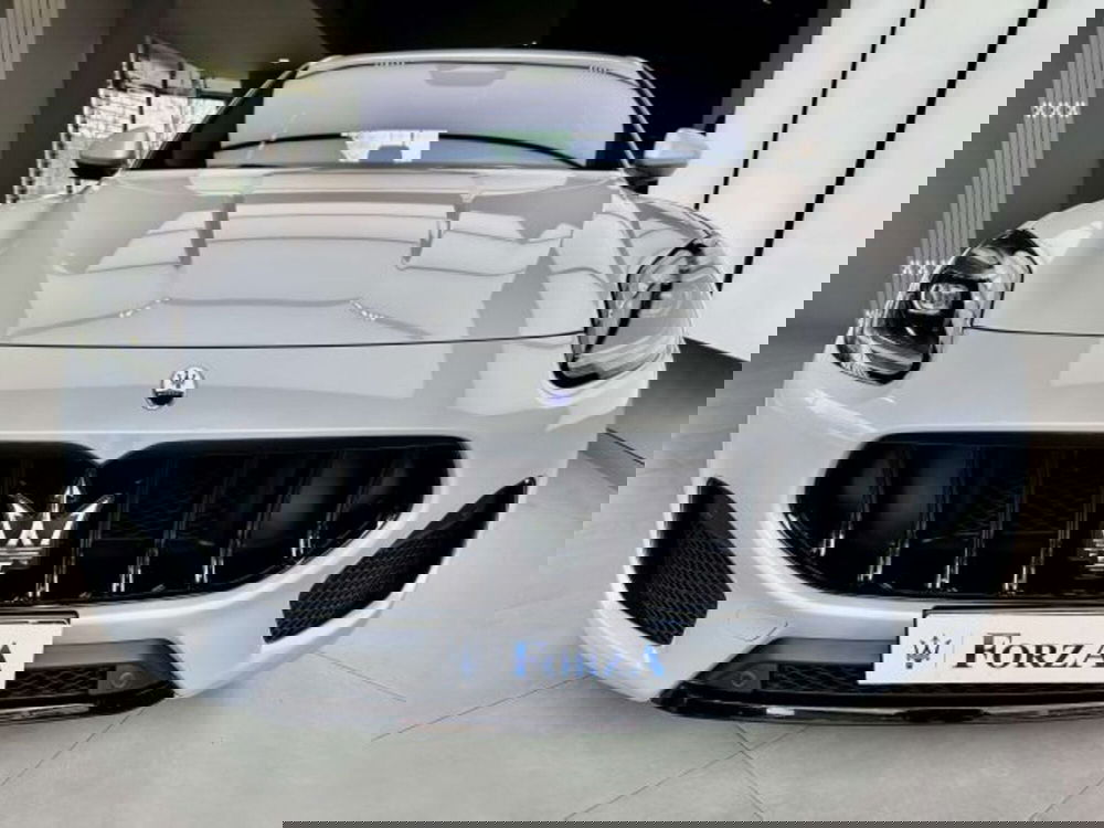 Maserati Grecale usata a Torino (2)