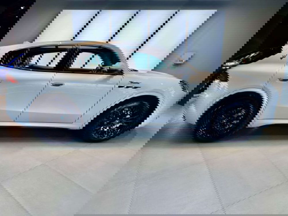 Maserati Grecale usata a Torino (5)