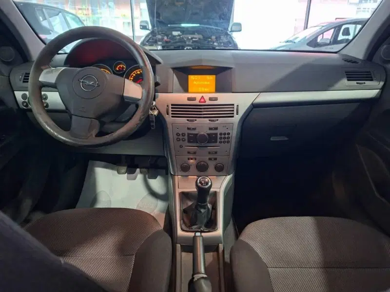 Opel Astra Station Wagon usata a Torino (11)