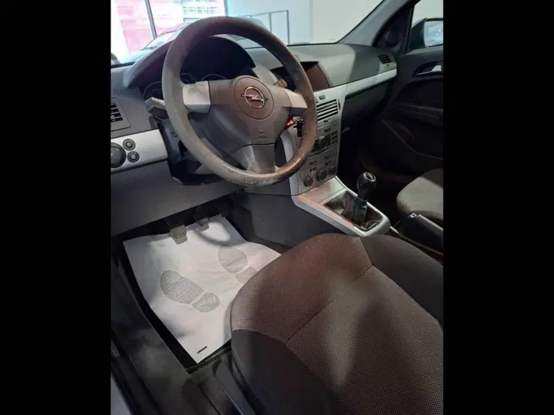 Opel Astra Station Wagon usata a Torino (12)