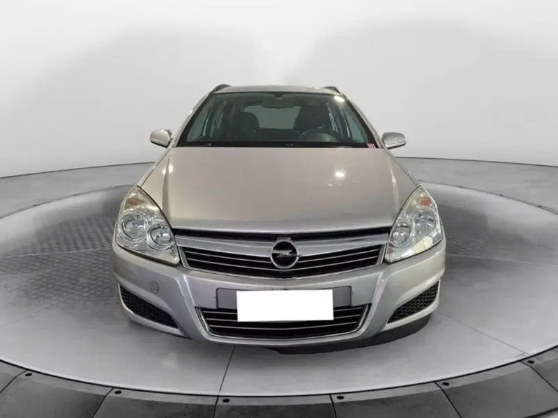 Opel Astra Station Wagon usata a Torino (2)